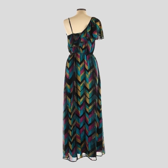 Allen B Schwartz Colorful Chevron Ruffled Shoulder Flowy Maxi Dress Size 10 - Picture 2 of 8